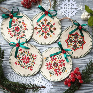 Winter Snowflake Cross Stitch Kit
