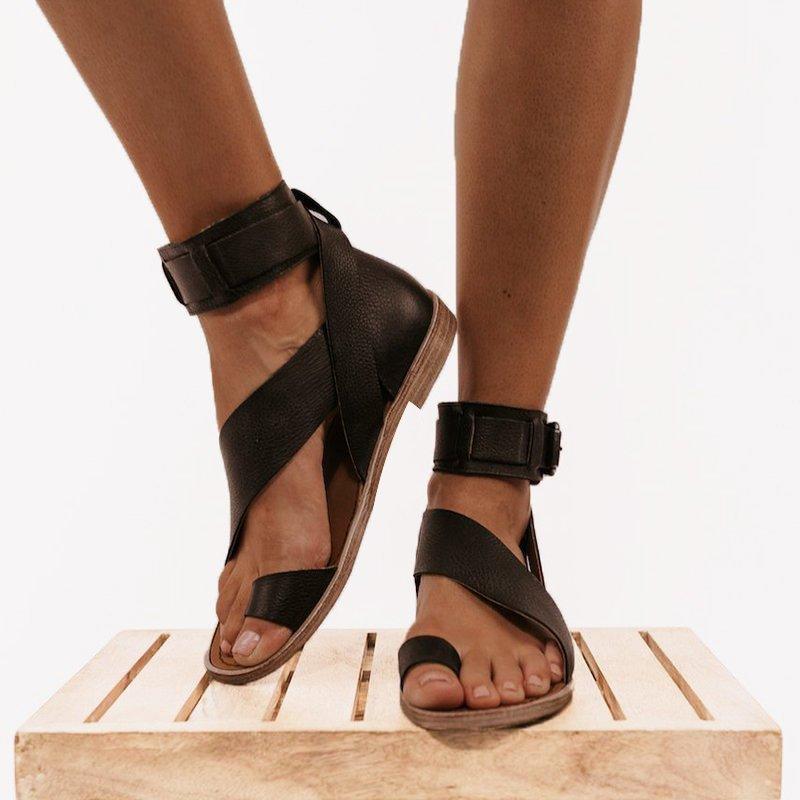 Women Fashion Flat Heel Ankle Buckle Strap Sandals