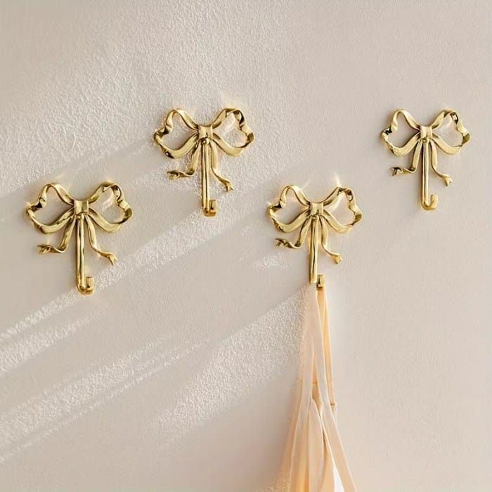 Elegant Vintage Bow Wall Hook