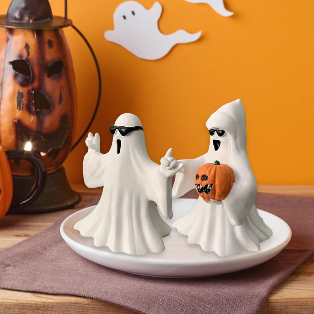 Cute Finger Ghost Figurine