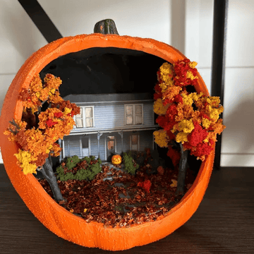 A Halloweeny House Pumpkin - With Lights and Sound